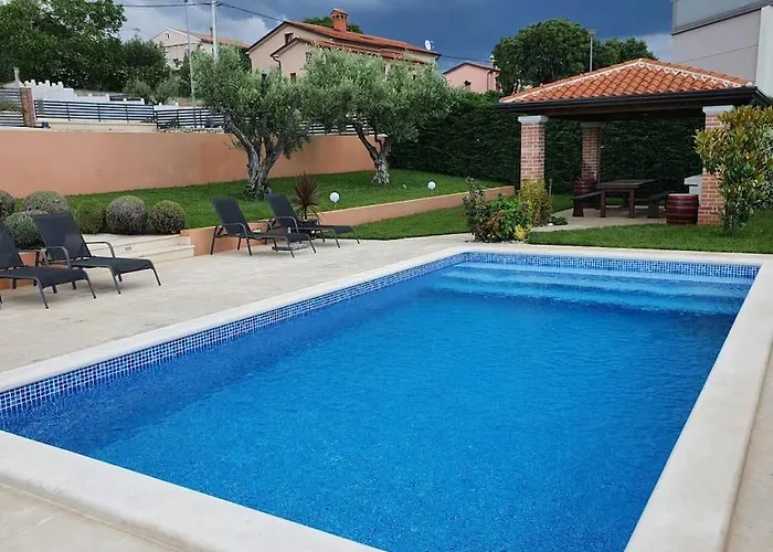 Jolanda Villa Kaštelir