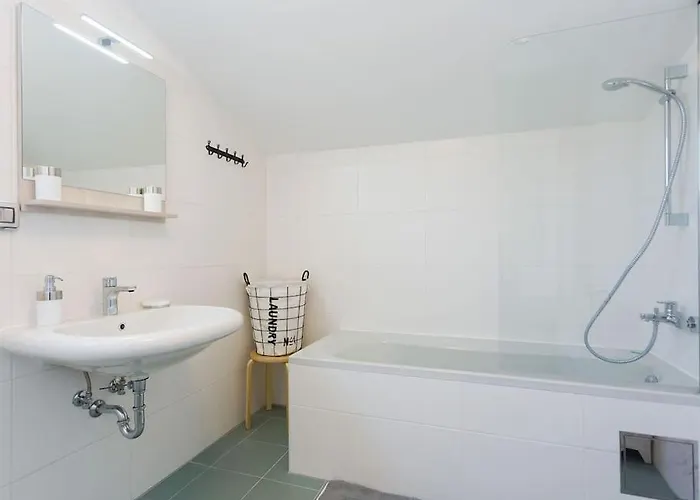 Jolanda Villa Kaštelir